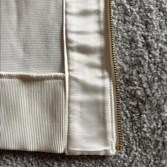 Varley Anthropologie Side Zip Sweatshirt - Picture 12 of 15